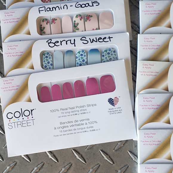 Colorstreet nails - Picture 4 of 4